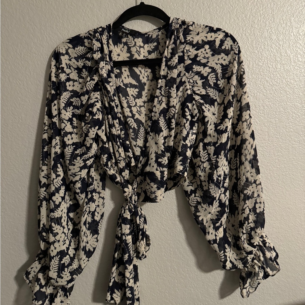Floral Print Tie-Front Blouse
